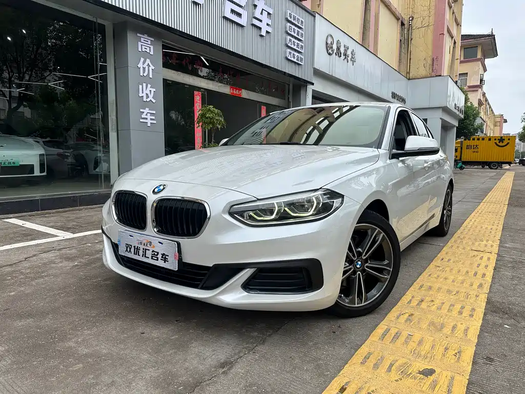 BMW 1 Series 2020