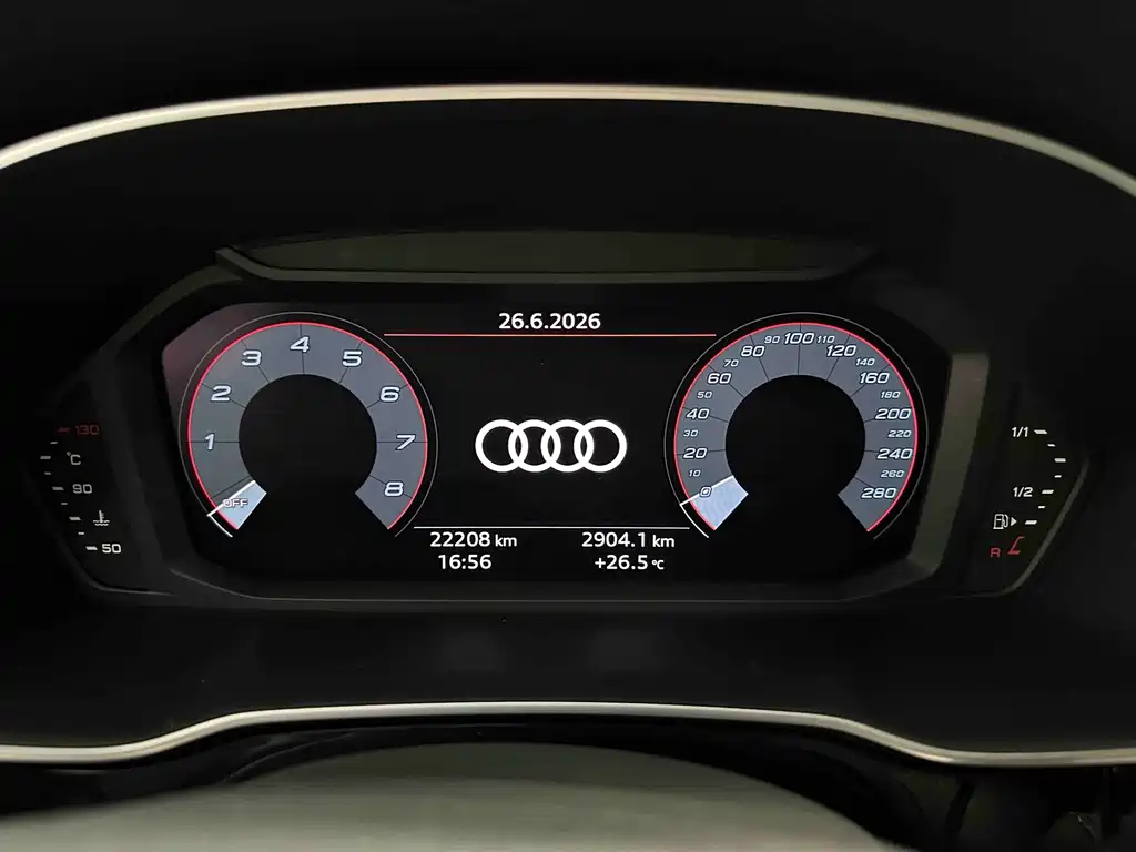 Audi Q3 2022 — фото 18