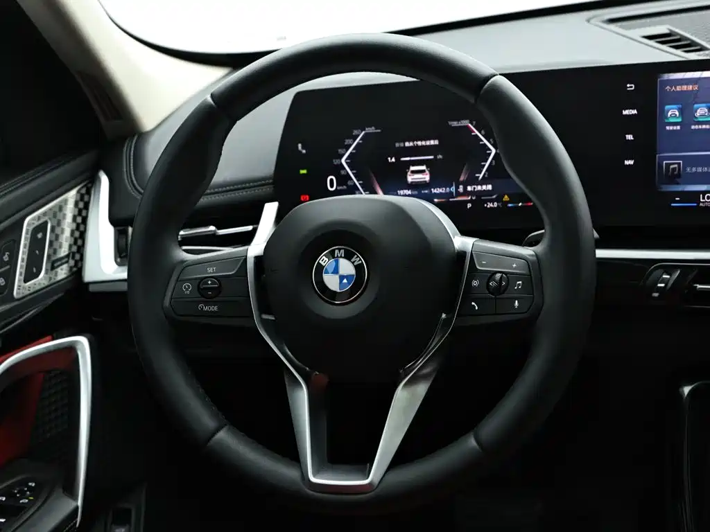 BMW X1 2024 — фото 15