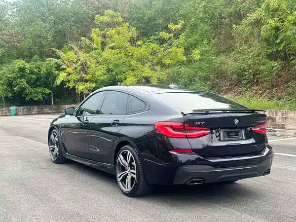 BMW 6 Series GT 2024