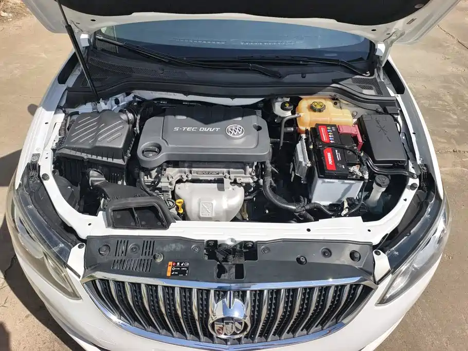 Buick Excelle 2017 — фото 10