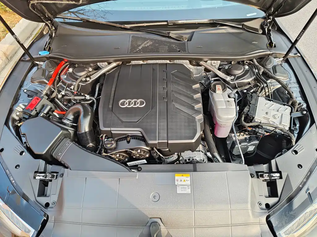 Audi A7 2023 — фото 28