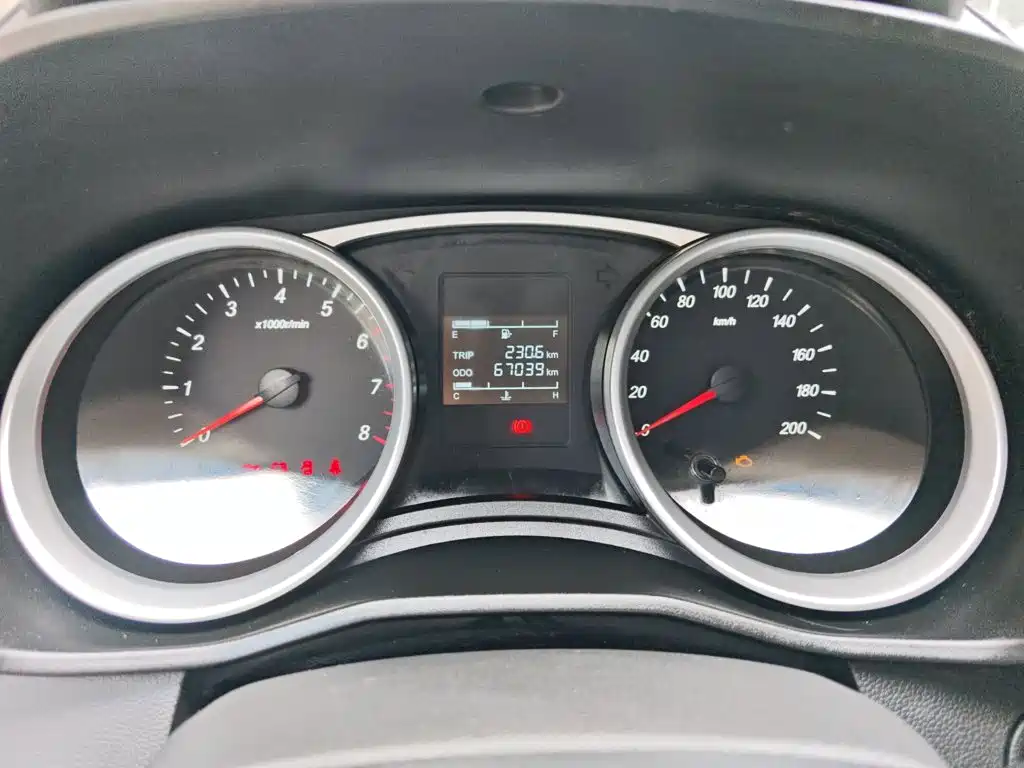 Wuling Hongguang S3 2018