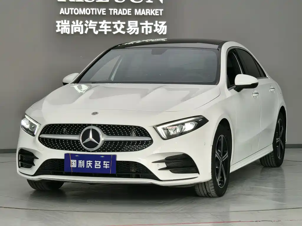 Mercedes-Benz A-Class 2023 — фото 1