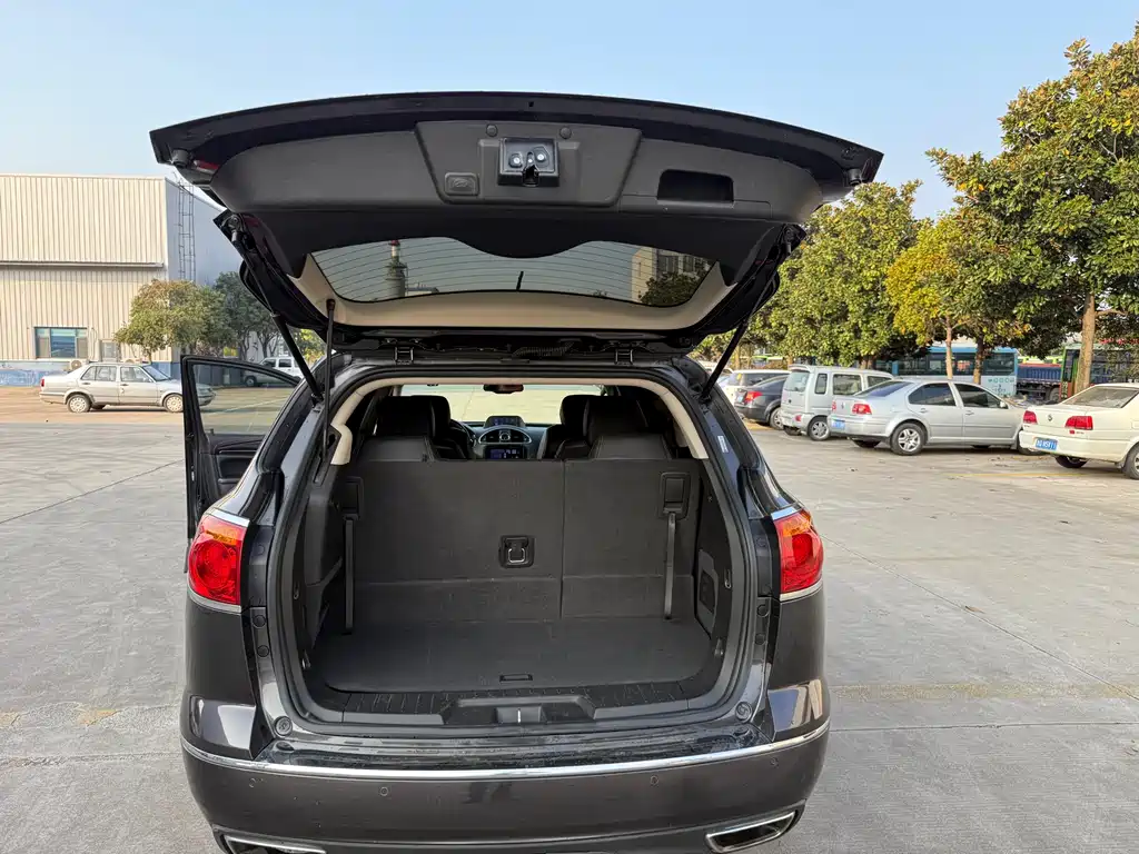 Buick Enclave 2017 — фото 11