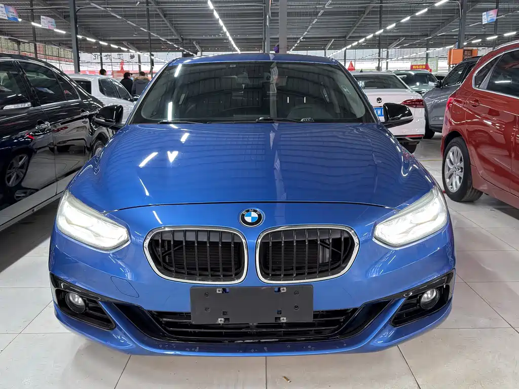 BMW 1 Series 2018 — фото 2