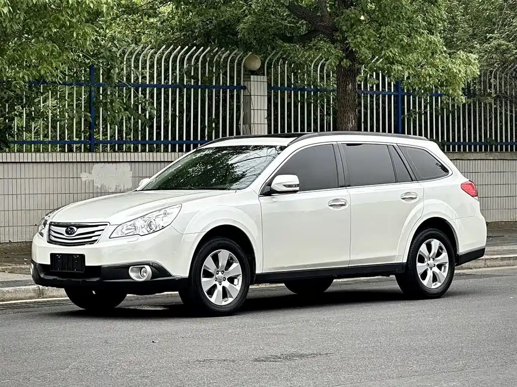 Subaru Outback 2011