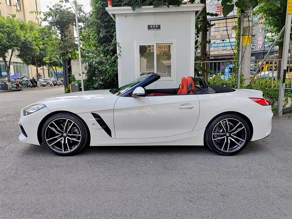 BMW Z4 2024 — фото 3