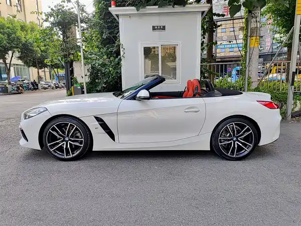 BMW Z4 2024