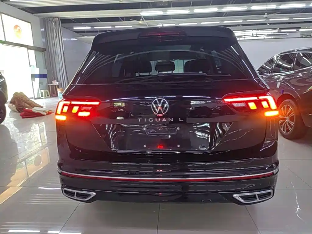 Volkswagen Tiguan L 2024