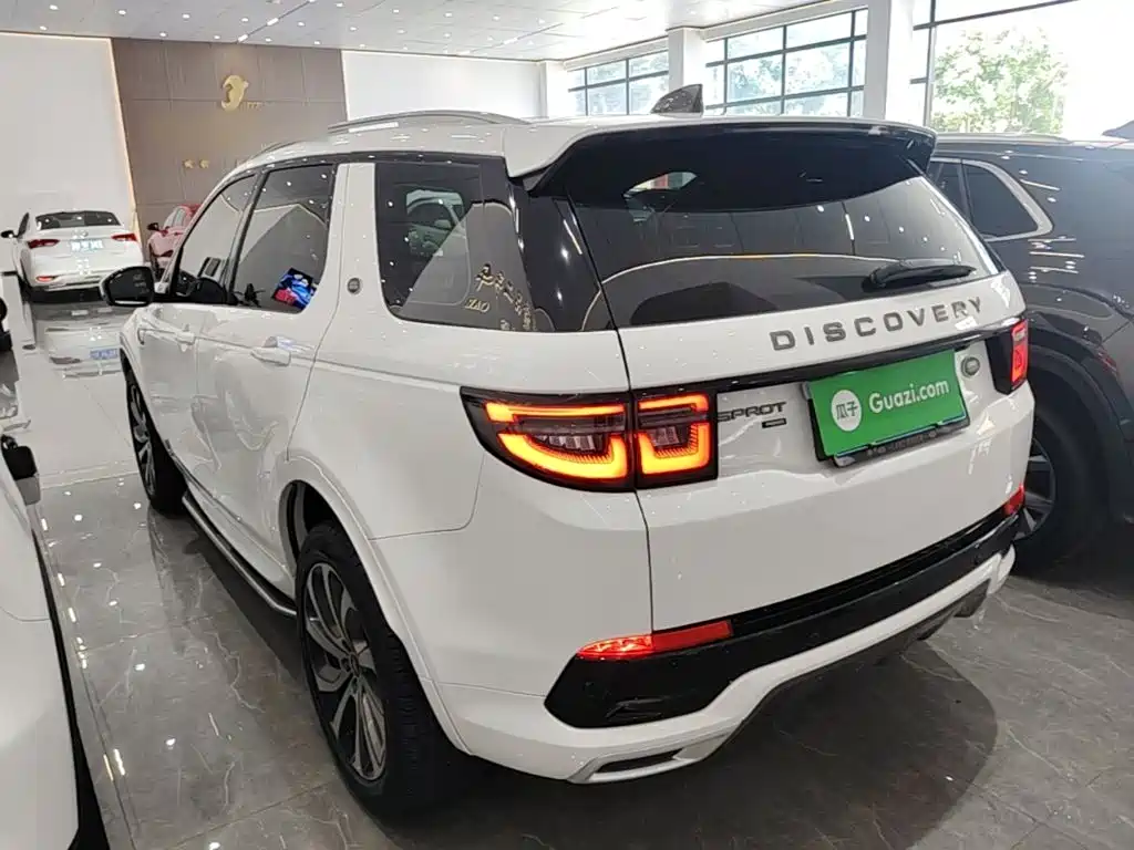 Land Rover Discovery Sport 2022