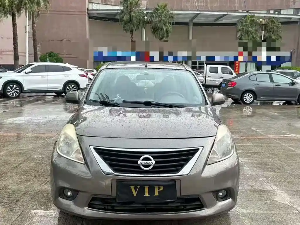 Nissan Sunny 2014 — фото 2
