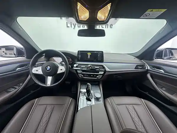 BMW 5 Series 2023