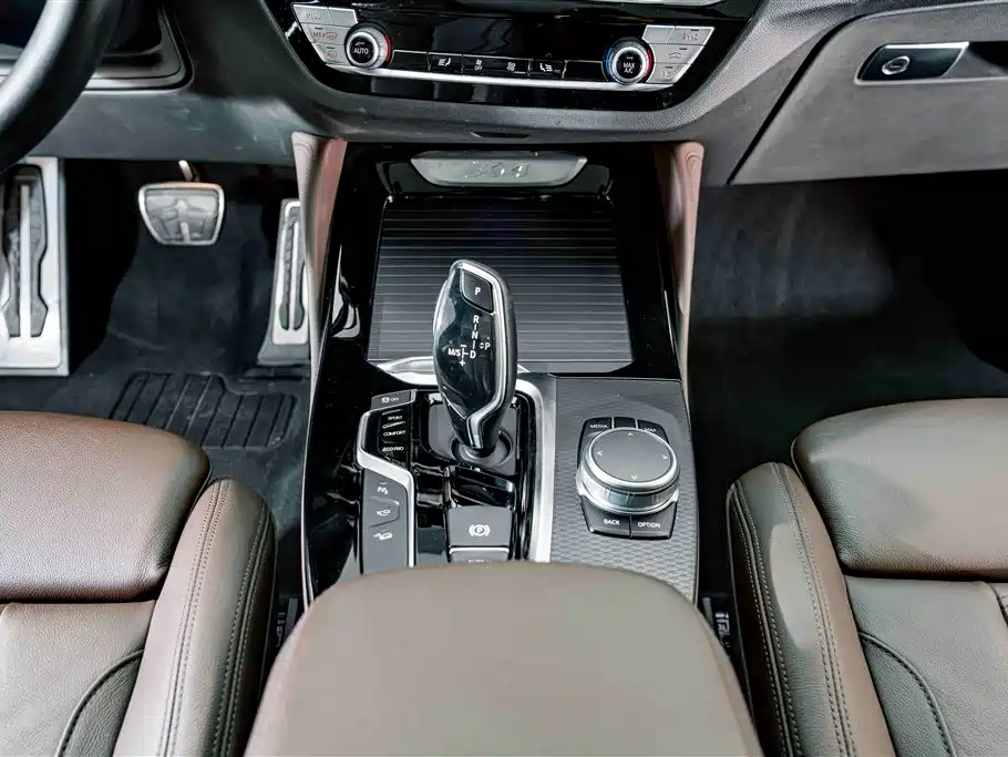 BMW X4 2020 — фото 14