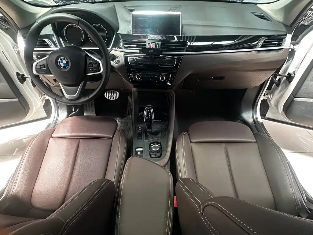 BMW X1 2020 — фото 11