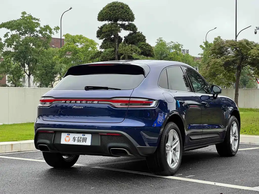 Porsche Macan 2022 — фото 20