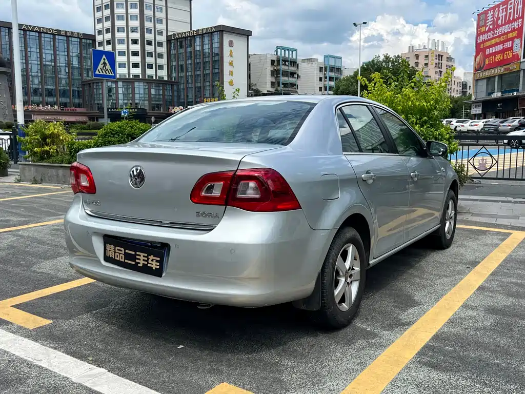 Volkswagen Bora 2011