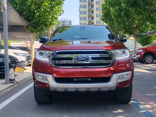 Ford Everest 2017