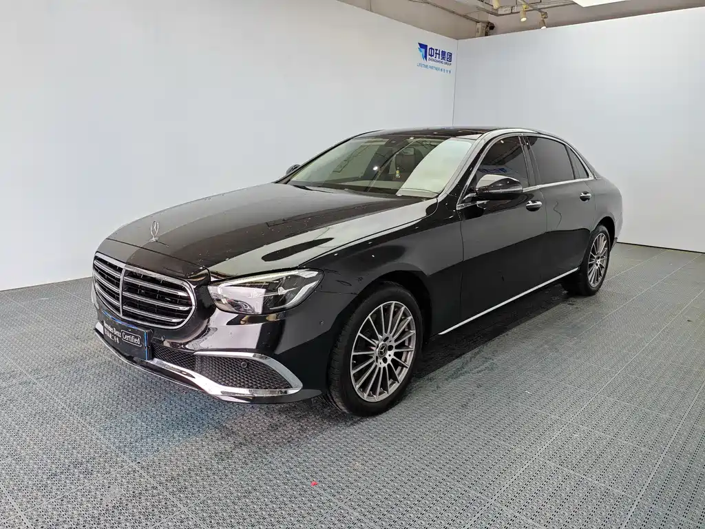 Mercedes-Benz E-Class 2023