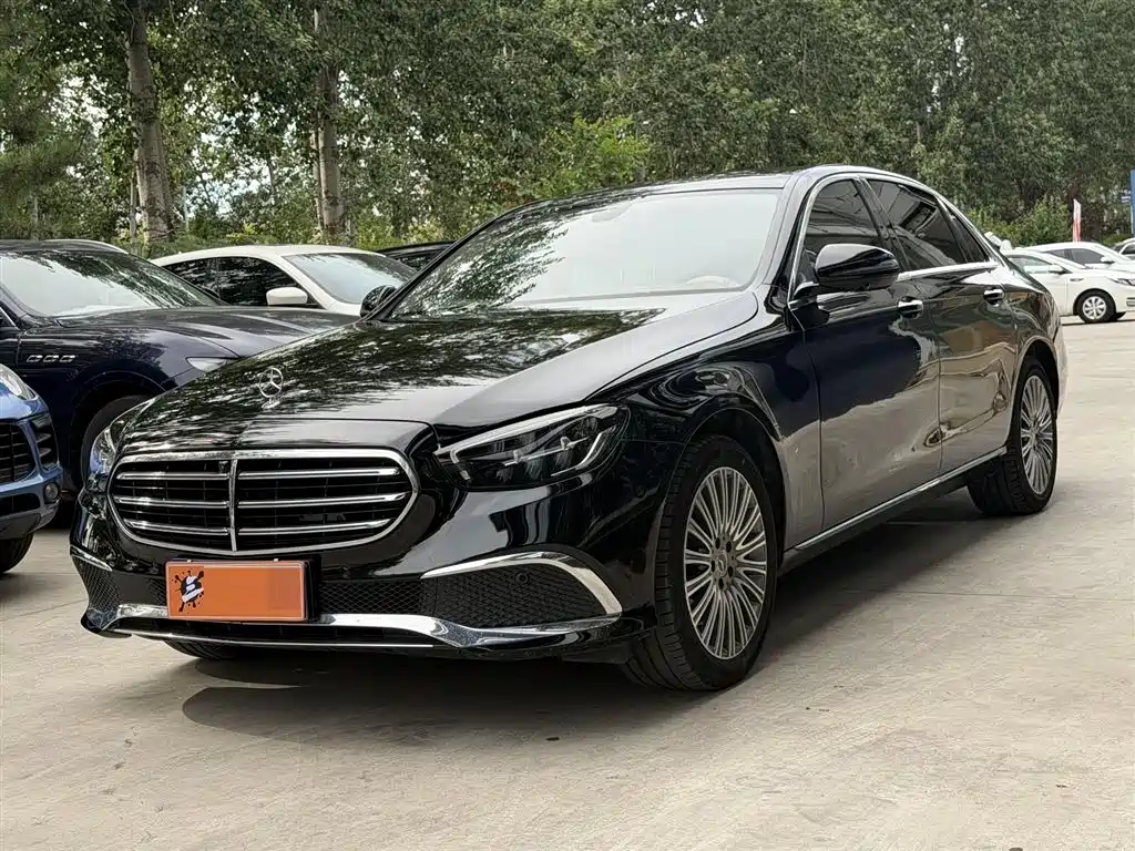 Mercedes-Benz E-Class 2021