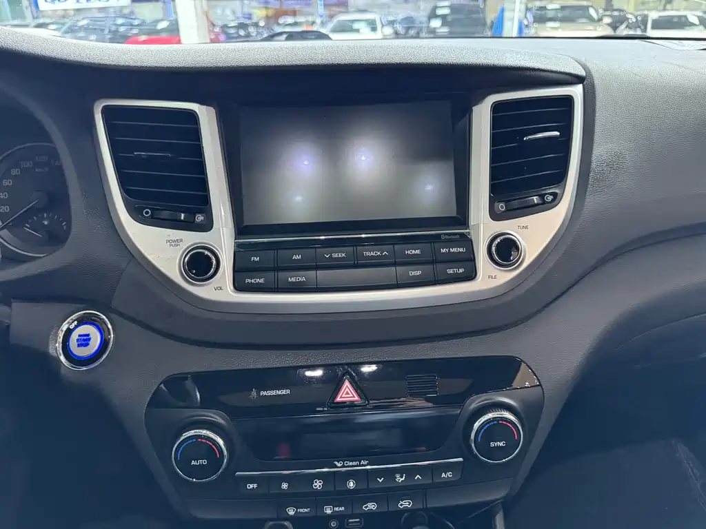 Hyundai Tucson 2016 — фото 13