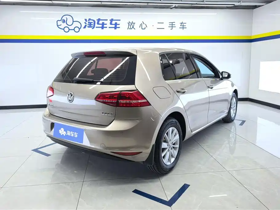 Volkswagen Golf 2014