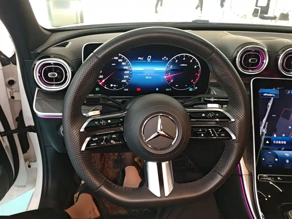 Mercedes-Benz C-Class 2023 — фото 11