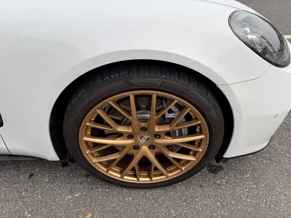 Porsche Panamera 2021