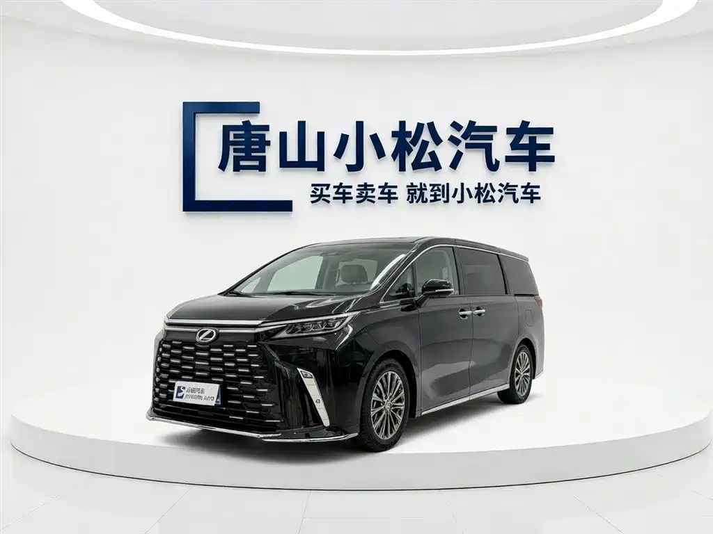 Lexus LM 2024 — фото 1
