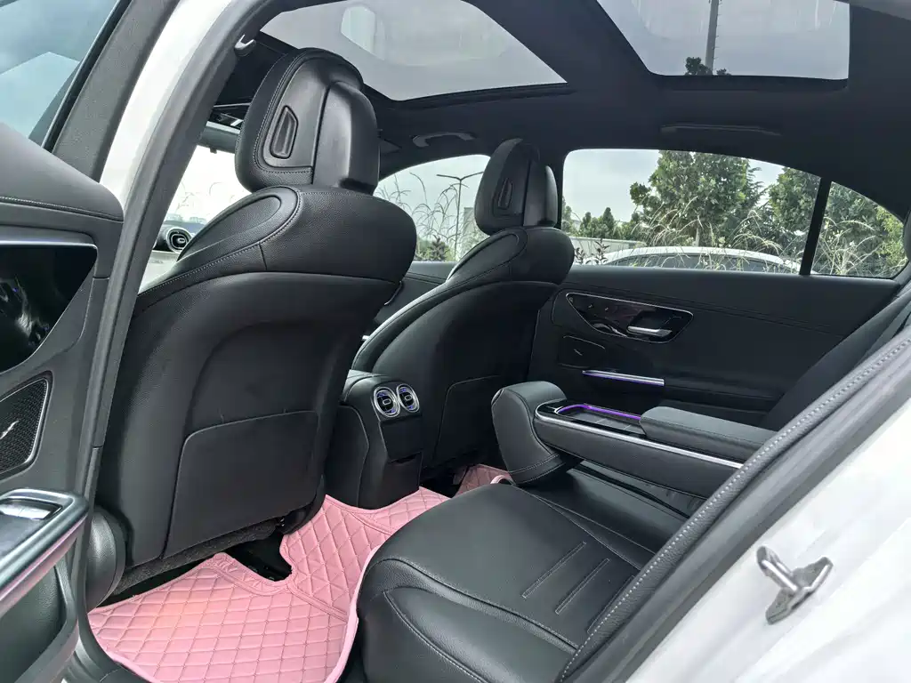 Mercedes-Benz C-Class 2022 — фото 6