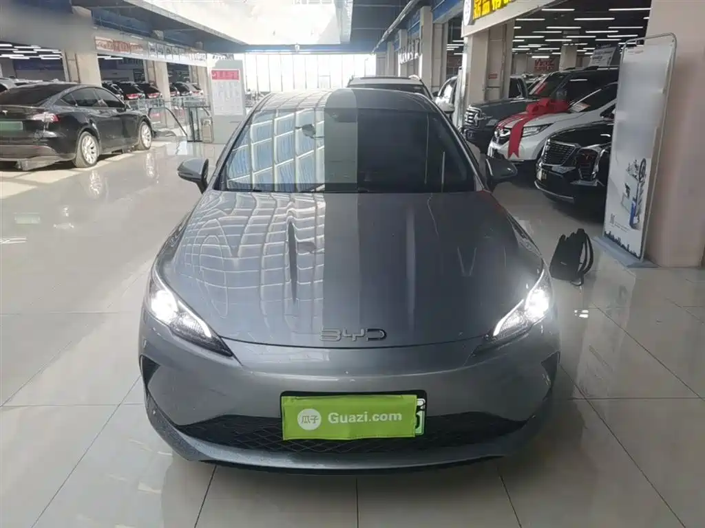 BYD Seal 05 DM-i 2025 — фото 3