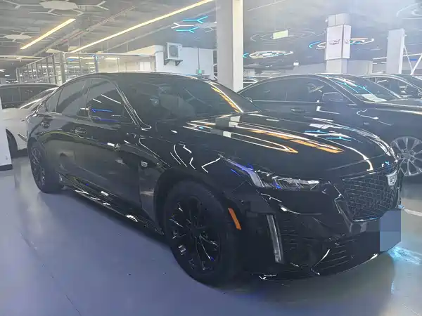 Cadillac CT5 2023