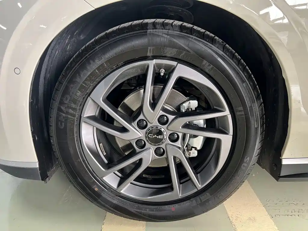 BYD Seal 06 2025 — фото 23