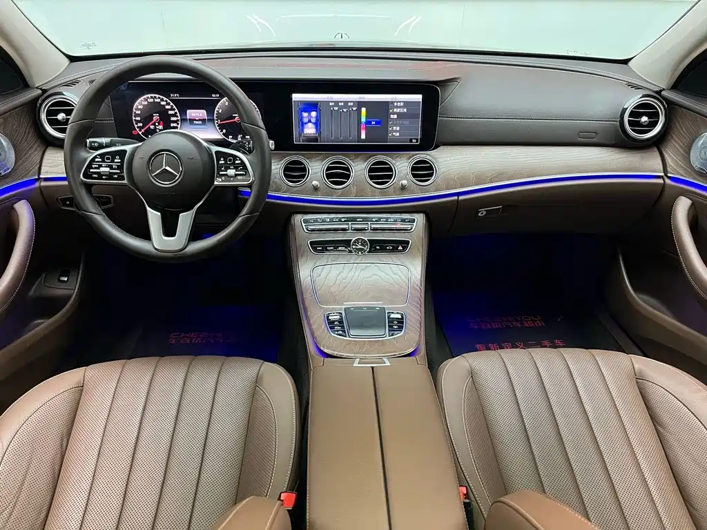 Mercedes-Benz E-Class 2020 — фото 12