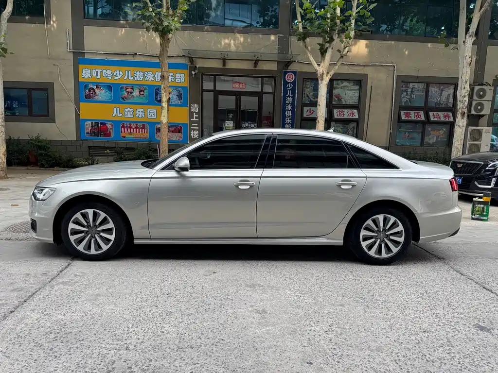 Audi A6L 2016