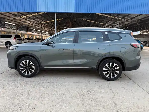 Chery Tiggo 8 PLUS 2025