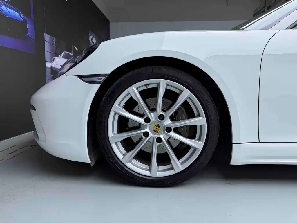 Porsche 718 2018 — фото 15