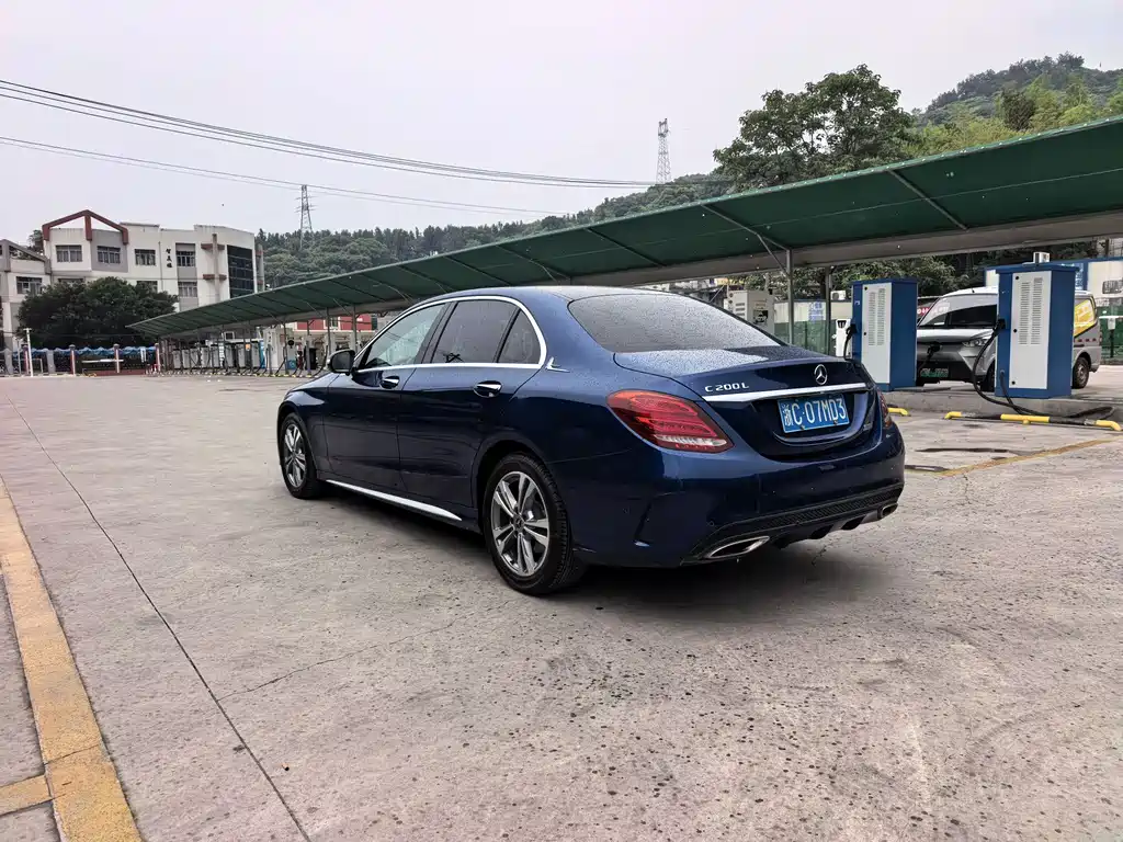Mercedes-Benz C-Class 2018 — фото 12
