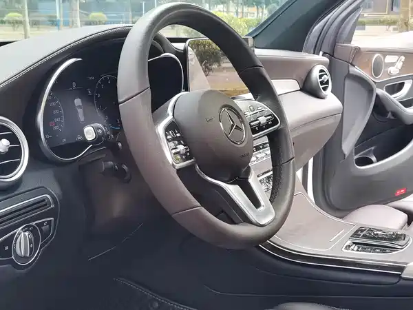 Mercedes-Benz GLC 2022