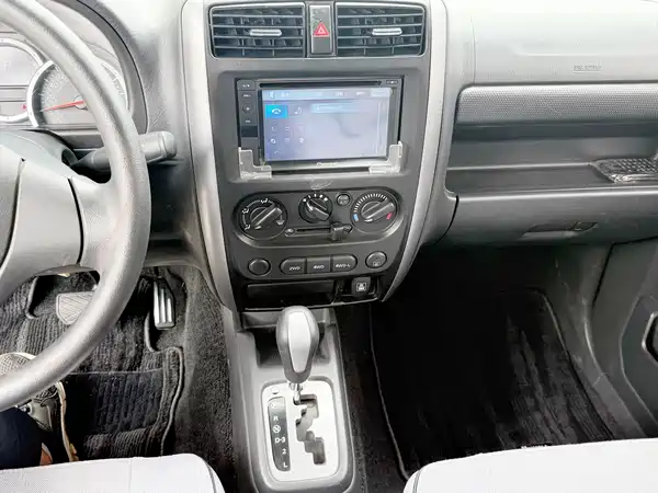 Suzuki Jimny 2016