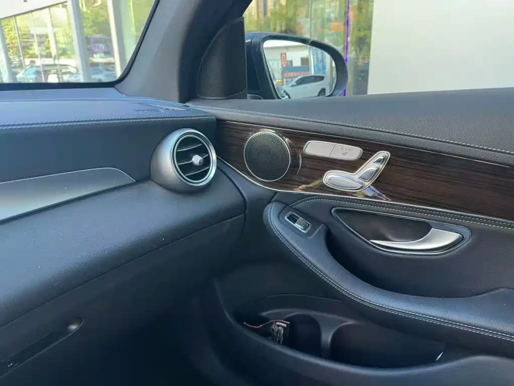 Mercedes-Benz GLC 2017
