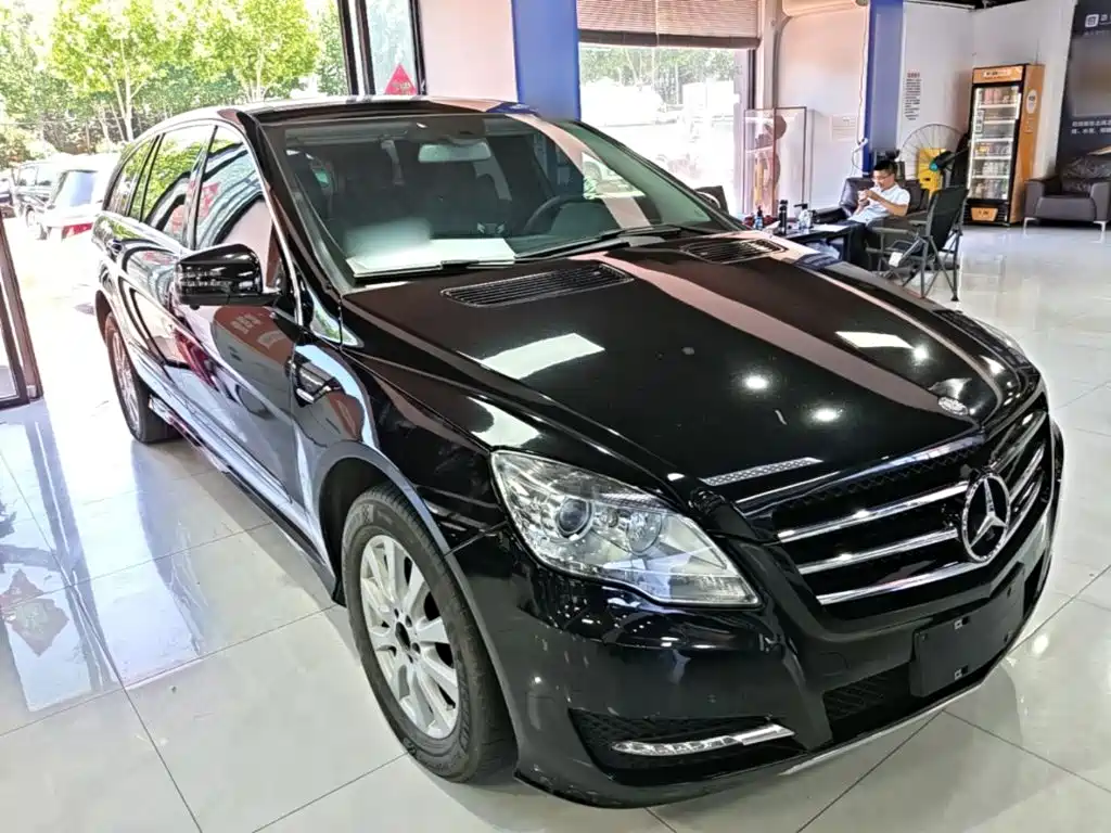Mercedes-Benz R-Class 2017 — фото 4