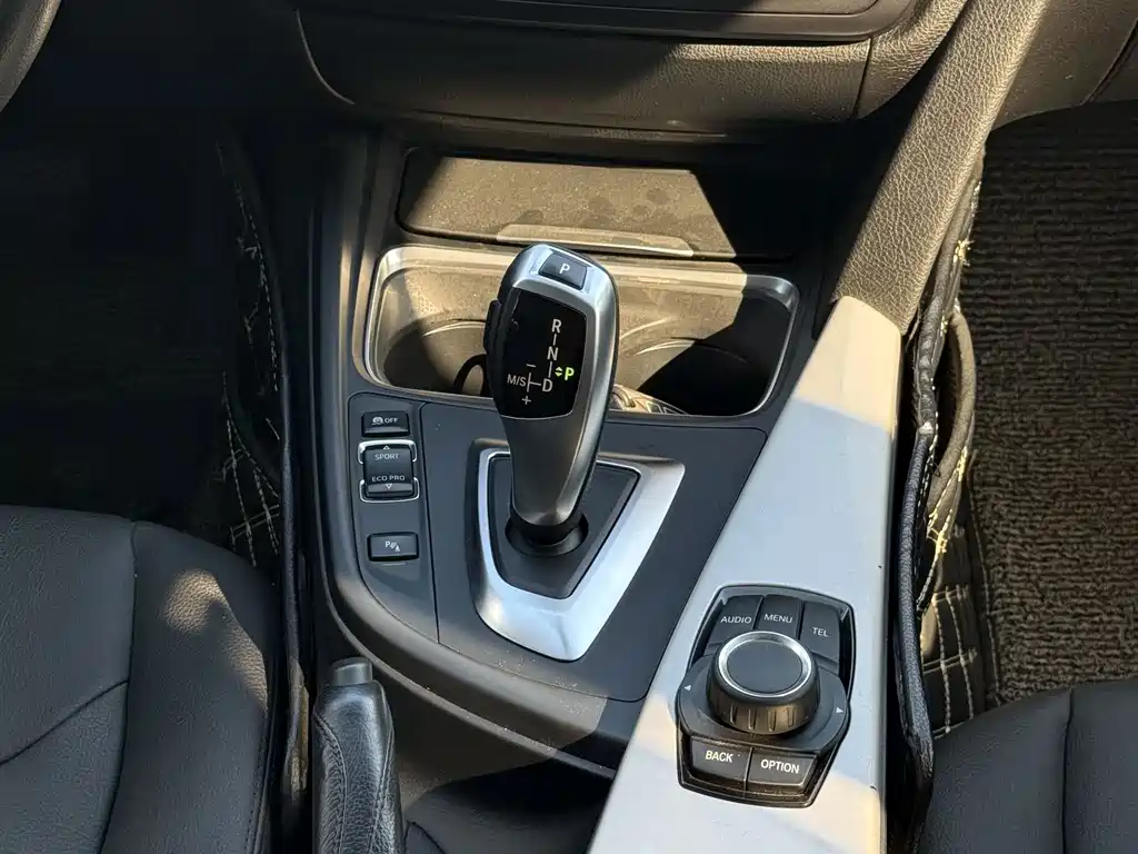 BMW 3 Series 2015
