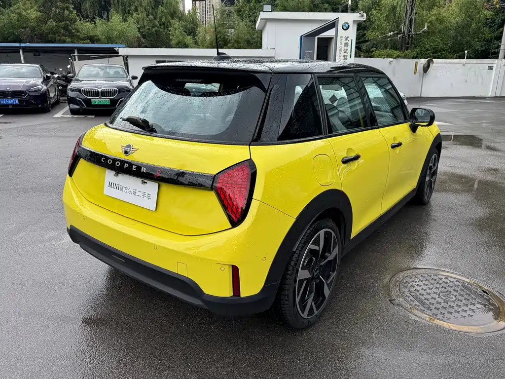 MINI Mini 2024