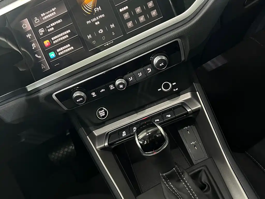 Audi Q3 2023 — фото 12