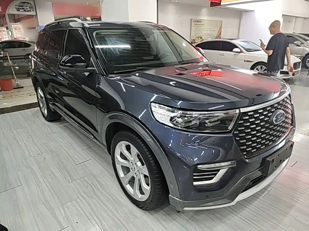 Ford Explorer 2021 — фото 22