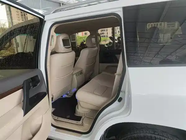 Toyota Land Cruiser 2016
