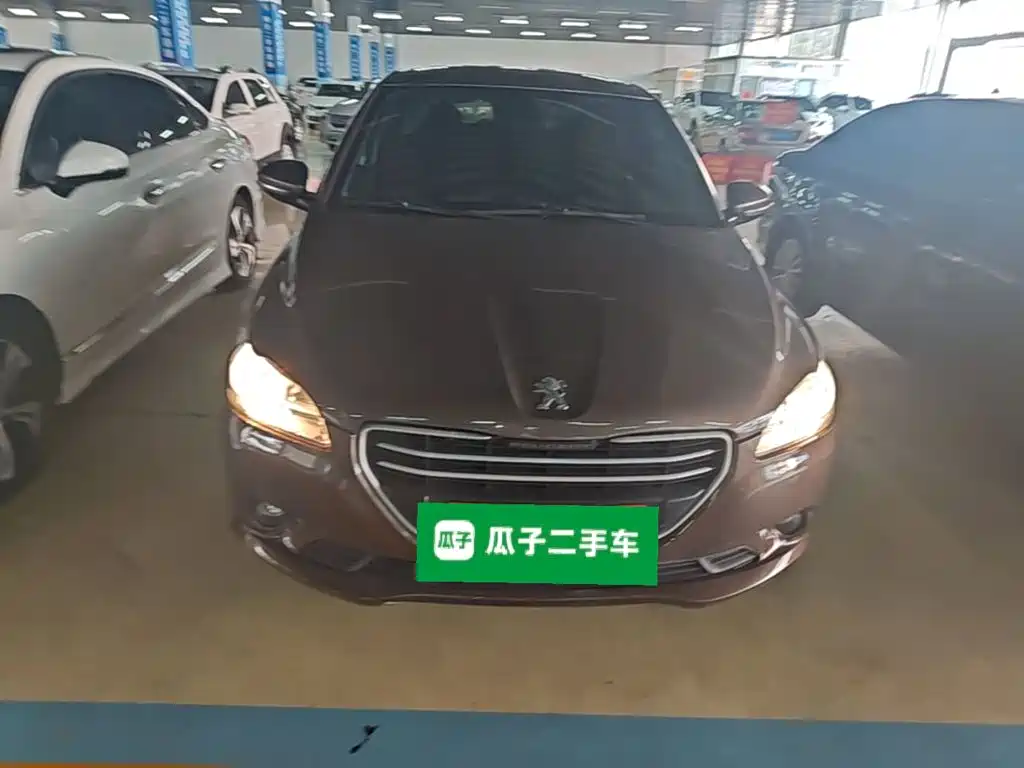 Peugeot 301 2015