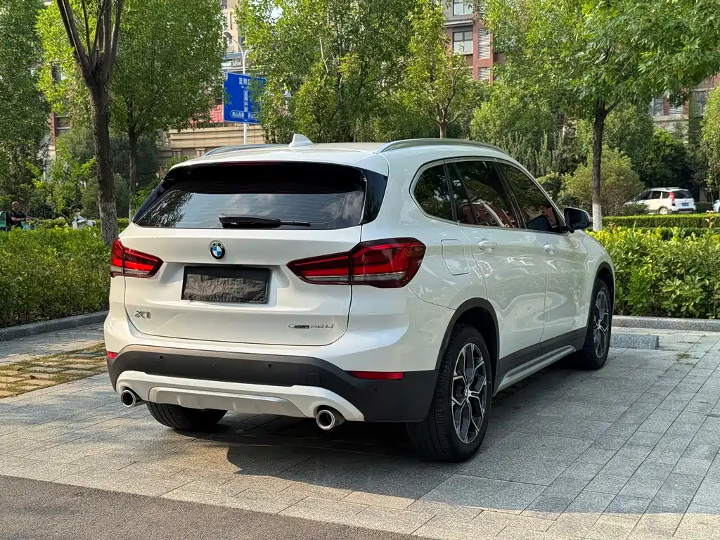 BMW X1 2022 — фото 24