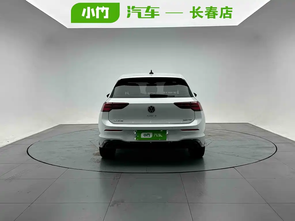 Volkswagen Golf 2022
